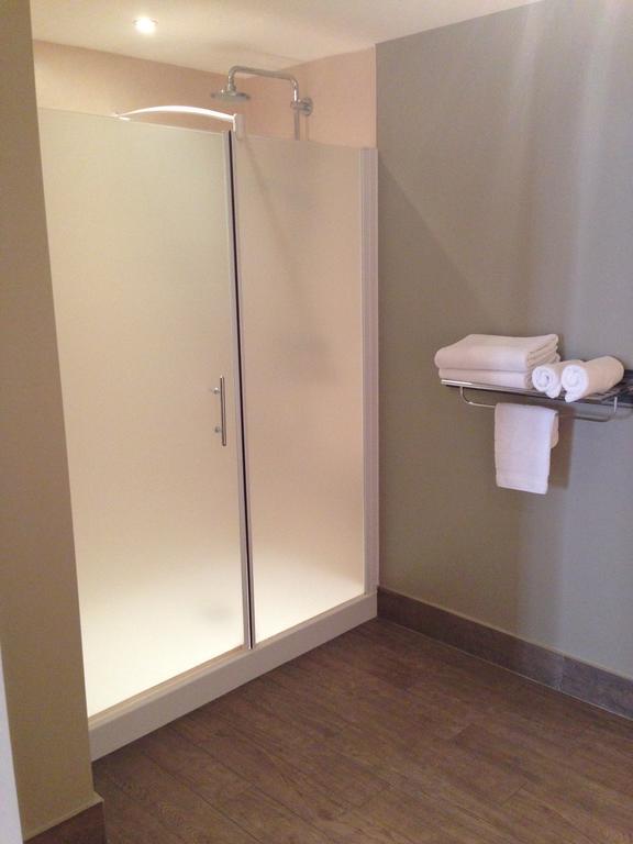 Le Relais Des Bergers Hotell Saint-Martin-en-Haut Eksteriør bilde